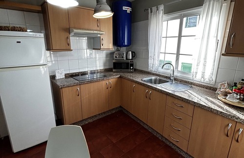 San Miguel de Abona Apartment | Oceanview Slim Eloy Penthouse with Spa and Family-Friendly Perks