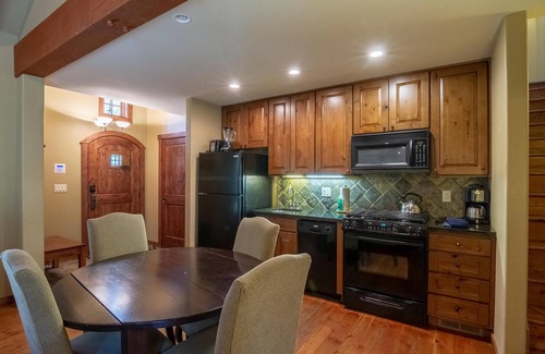 Tamarack Cottage | Inviting Slippery Slope Cottage at Tamarack Resort