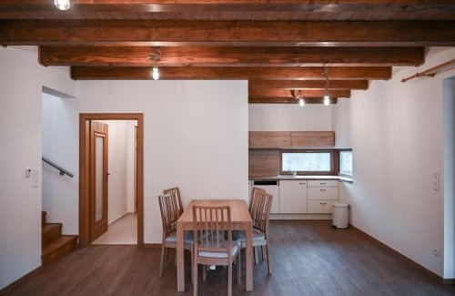 Myto pod Dumbierom House | Discover Slnečné Chaty pod Ďumbierom: Family-Friendly Retreat