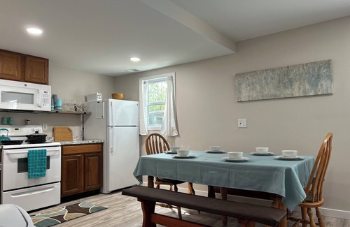 Prudenville House | Discover Sloanhouse: Perfect Houghton Lake Views Awaits