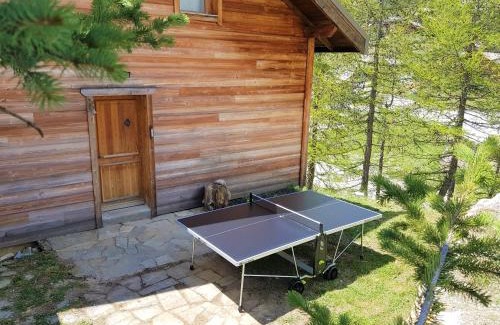 Montgenevre Ski Chalet | Relaxing Slope-Side Chalet with Hot Tub & Home Cinema
