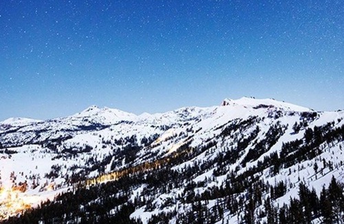 Kirkwood Condo | Premier Slopeside Hotel with Outdoor Hot Tub & Top Reviews