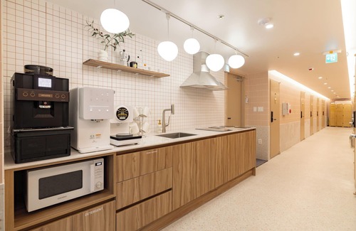 Seogyo-dong Hotel | Slow On Hostel Hongdae