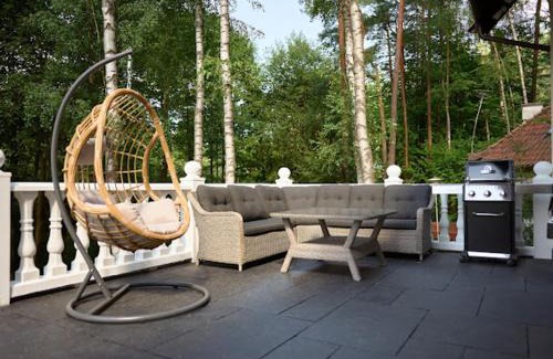 Gledy Apartment | Relax at Slow Time: Perfect Family Getaway with Kitchen