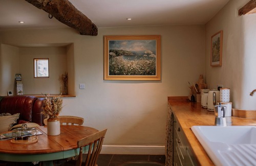 Watchet Cottage | Scenic Slowley Farm Cottage with Kitchen & Perfect Reviews