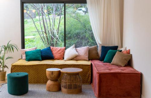 Moran Hotel | Relaxing Stay at Slowness - Kibbutz Moran with Ocean Views