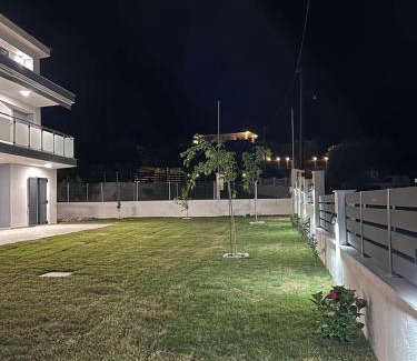 Nikita Apartment | Exceptional SLS Nikiti: Family-Friendly Getaway with Top Ratings