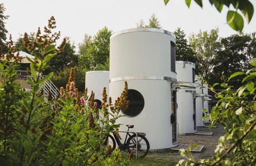 Rottstock Hotel | Family-Friendly Stay at Slube 25 Teiche Rottstock, Rated 9/10