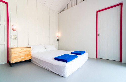 Koh Tao Hotel | Budget-Friendly Stay at Slumber Party Koh Chang with Breakfast