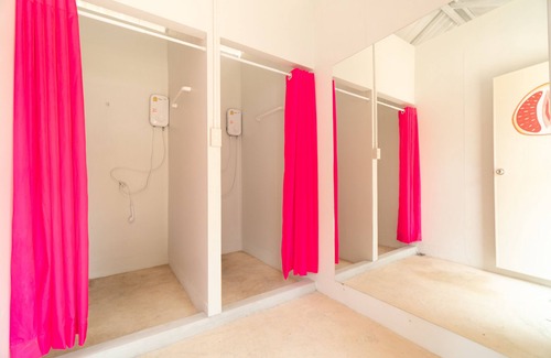 Koh Tao Hotel | Budget-Friendly Stay at Slumber Party Koh Chang with Breakfast