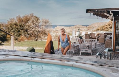 Smogen Hotel | Relax at Smögens Hafvsbad: Oceanfront Spa & Pool Retreat
