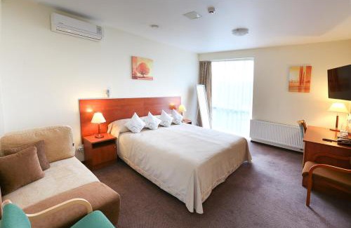 Panevezys Hotel | Discover Smėlynė: 4-Star Hotel with Family-Friendly Amenities