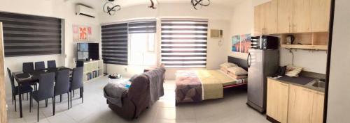 Dona Imelda Apartment | SM MEZZA 1 RESIDENCES Studio Room Gian Thyresse Crib