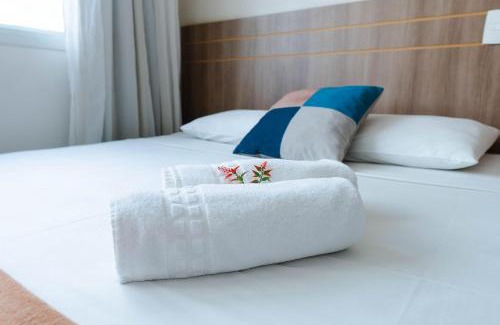 Setor Hoteleiro Norte Apartment | Central Flat with Pool & Hot Tub Near American Embassy