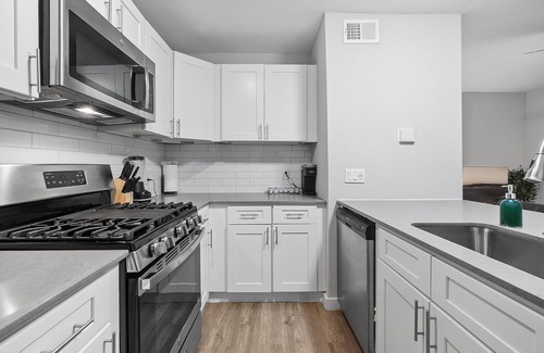 Highland Apartment | Small 1 Bedroom Apt in Highland Austin 2322