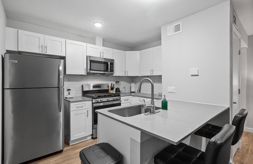 Highland Apartment | Small 1 Bedroom Apt in Highland Austin 2322