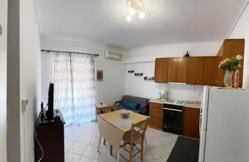 Trikala Apartment | Charming Small Apartment Trikala - Pet Friendly & Accessible