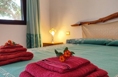 Talana Bed & Breakfast | Cozy B&B Retreat in Sardinia's East Coast Wilderness