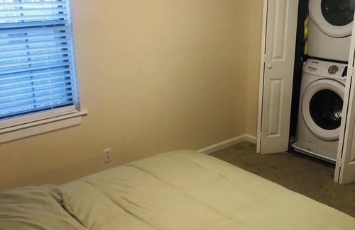 Savannah Condo | Cozy Condo Near GSU Armstrong & St Joseph Hospital
