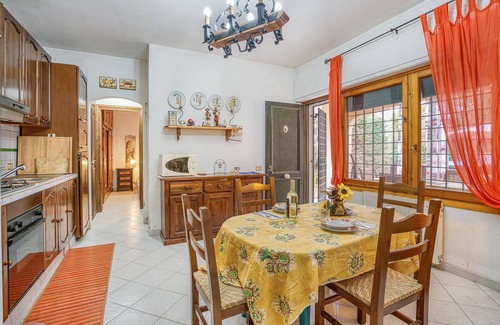 Anzio House | Cozy Cottage with Ocean View Terrace Near Anzio
