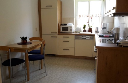Krampfervorstadt Condo | Cozy 2-Room Apartment in Erfurt with Pool & Family-Friendly Amenities