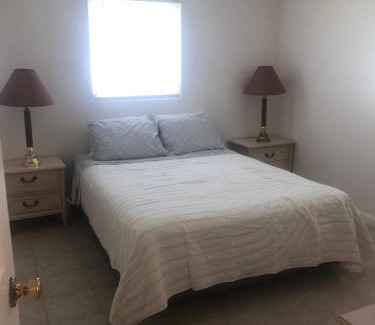 Pine Ridge House | Cozy Small Home: Your Budget-Friendly Retreat Awaits