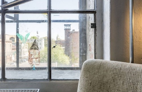 Neulindenau Apartment | Discover a Cozy Loft in Creative Leipzig with Spa & Hot Tub