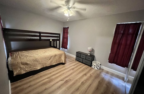 Tropic House | Family-Friendly Home Steps from the Beach & Attractions