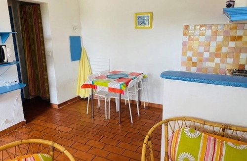 Lorgues Villa | Cozy Farmhouse with Pool and Ocean View - 10/10 Rated Stay