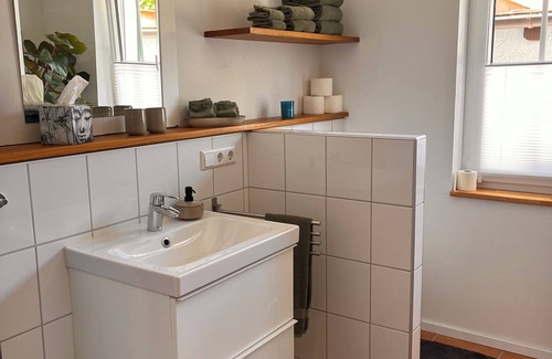 Wangen im Allgaeu Apartment | Guest Rated 10/10: Small Fine Oasis with Family Amenities
