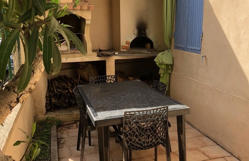Carry-le-Rouet House | Serene Retreat Steps from Carry le Rouet Beach
