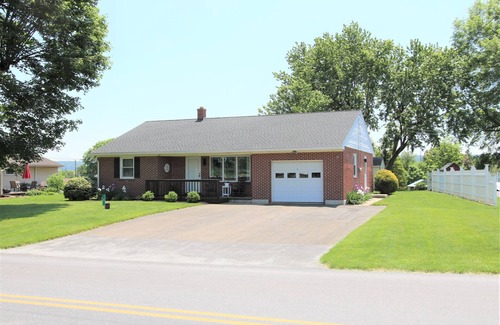 Paradise House | Ideal Home Paradise Near Lancaster Attractions with Spa