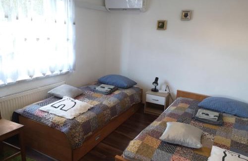 Celje House | Cozy Small House in Celje - Guest Rated 9.2/10
