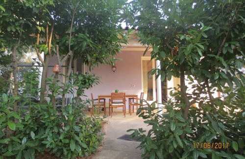 Lequile House | Cozy Countryside Retreat: Cornula in Salento, 10/10 Rated