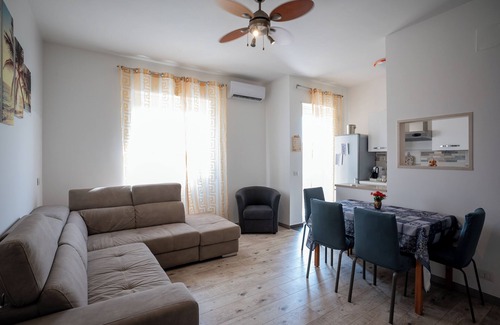 Rutigliano Apartment | SMALL HOUSE