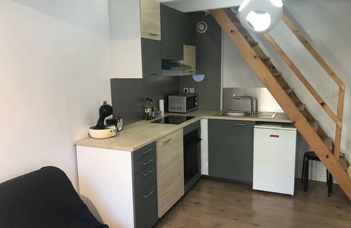 La Rochelle City Centre House | Charming City Center Retreat with Terrace and Top Amenities