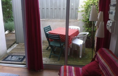La Rochelle City Centre House | Charming City Center Retreat with Terrace and Top Amenities