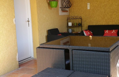 La Crau Apartment | Cozy Studio with Pool, Ocean View & Private Terraces