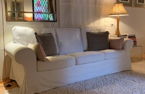 Dorsoduro Apartment | Exquisite Ocean View Apartment with Spa & Family Amenities