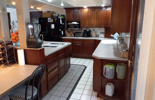 Watonga House | Elegant Mansion Retreat by State Park & Casino with Spa