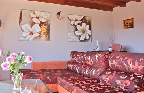 Antigua House | Small, modern, quiet finca house away from the crowds with stunning panoramic views