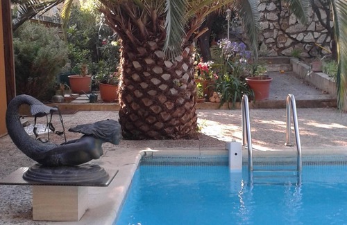 Fabron Condo | Idyllic Pool Villa Steps from the Beach in Nice