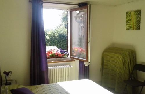 Aumont-Aubrac Apartment | Cozy Gite in Sunny Lozère - Ideal for Families & Relaxation