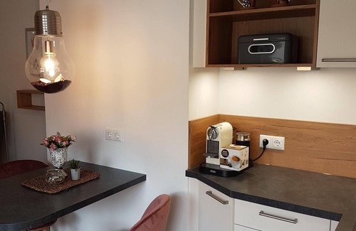 Bad Heilbrunn Apartment | Romantic Apartment in Bad Heilbrunn with Kitchen Amenities