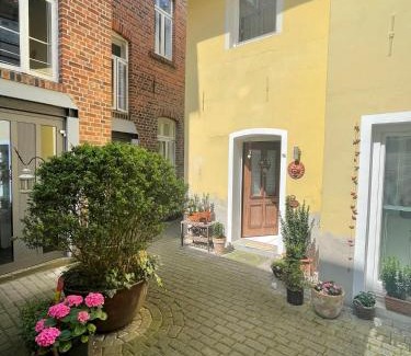 Lemgo Apartment | Charming Small Stable: Family-Friendly Retreat in Lemgo