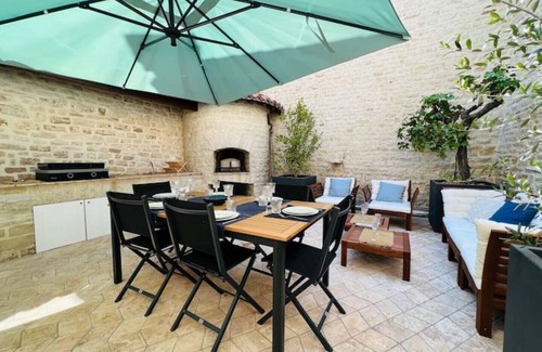 Sainte-Marie-de-Re House | Discover Small Stones: Family-Friendly with Pool & Spa