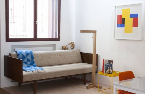Weavers House | Cozy East End House in Shoreditch with Breakfast Included