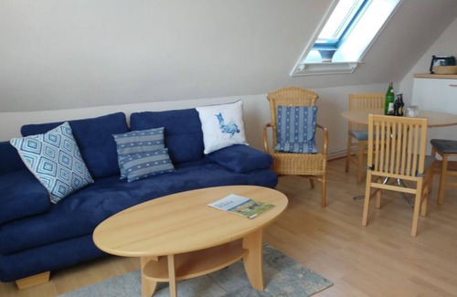 Maasholm-Bad Apartment | Cozy Beachside Retreat: Family-Friendly Apartment in Maasholm Bad
