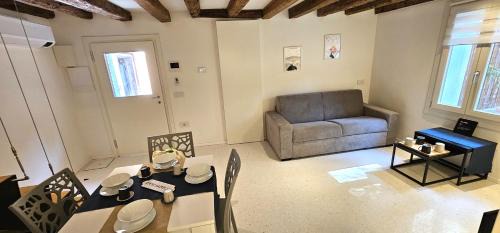 Castello Apartment | Charming Villa Retreat with Private Garden & High Guest Rating
