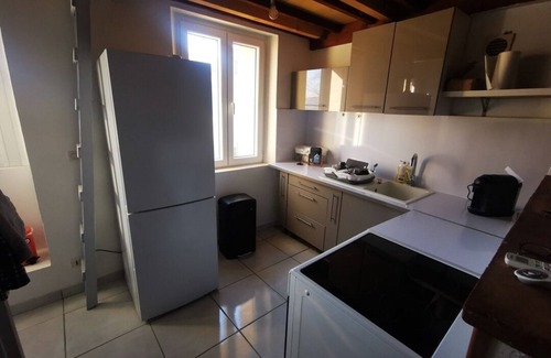 Pierrevert House | Charming Village House in the Heart of Provence